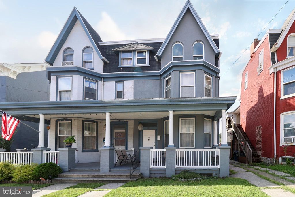 Photo of 645 CHESTNUT ST, COLUMBIA, PA 17512 (MLS # PALA2038164)