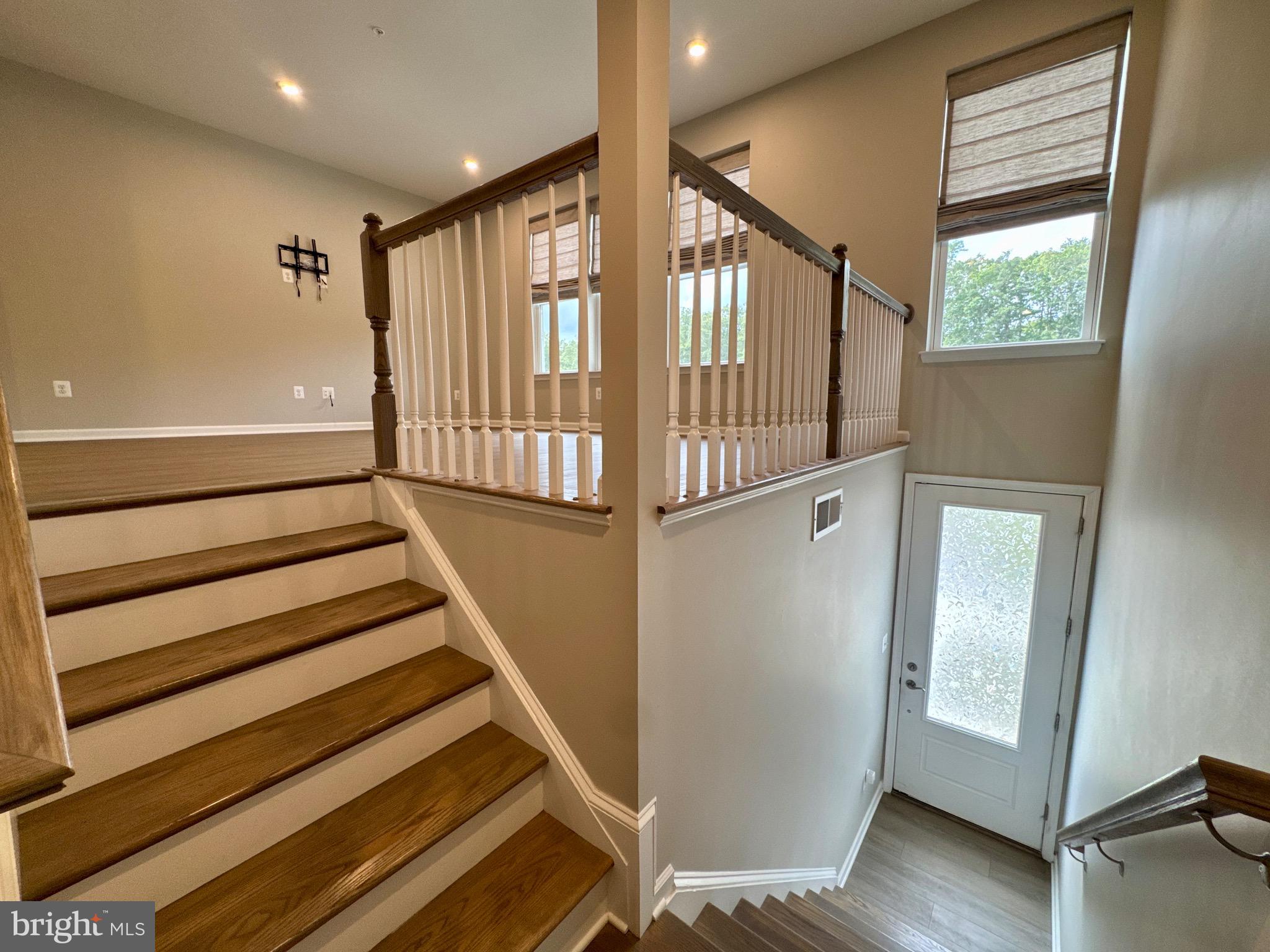23324 SUGAR PINE LN