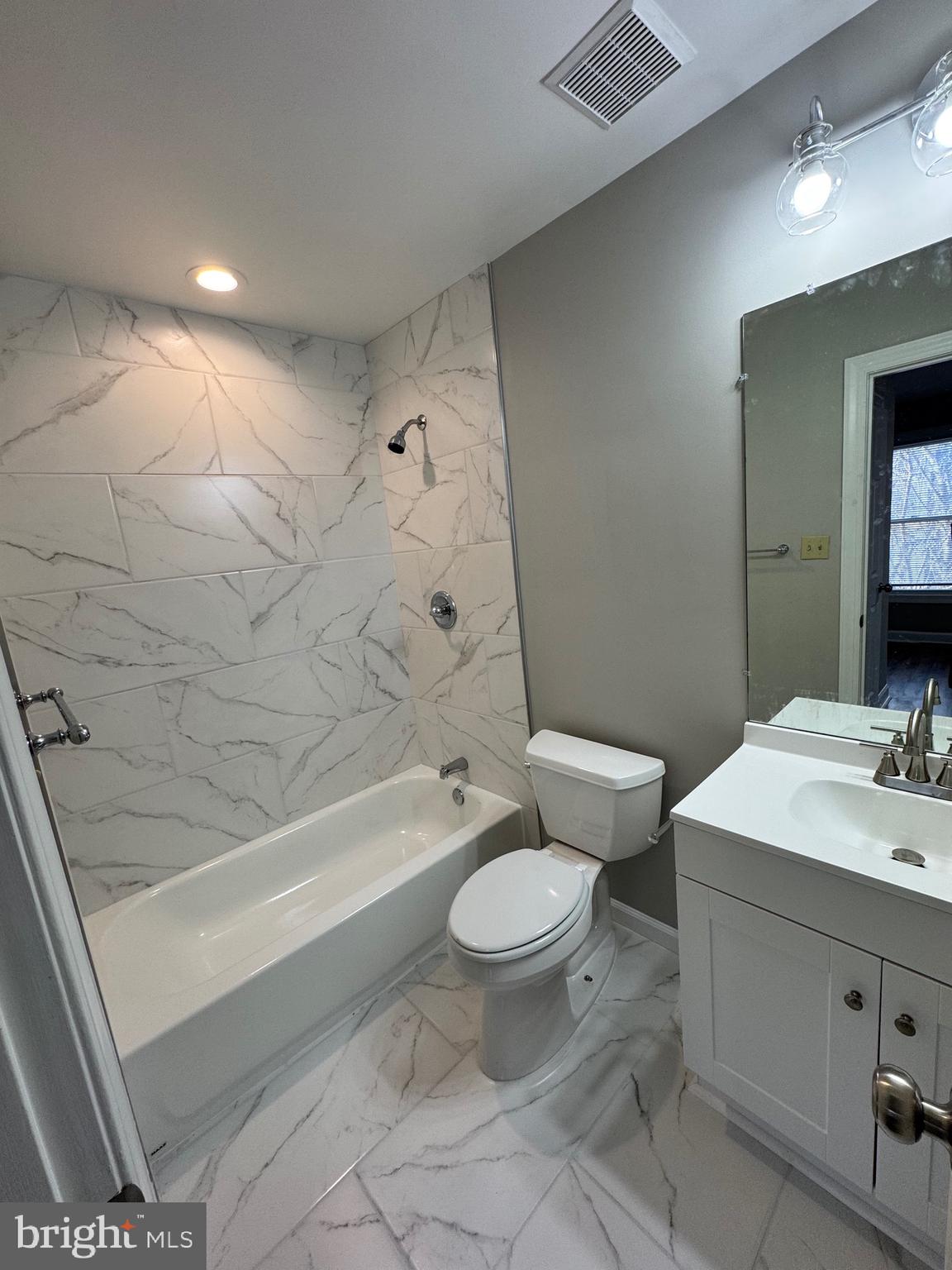 9532 SHEPHERD HILLS DRIVE