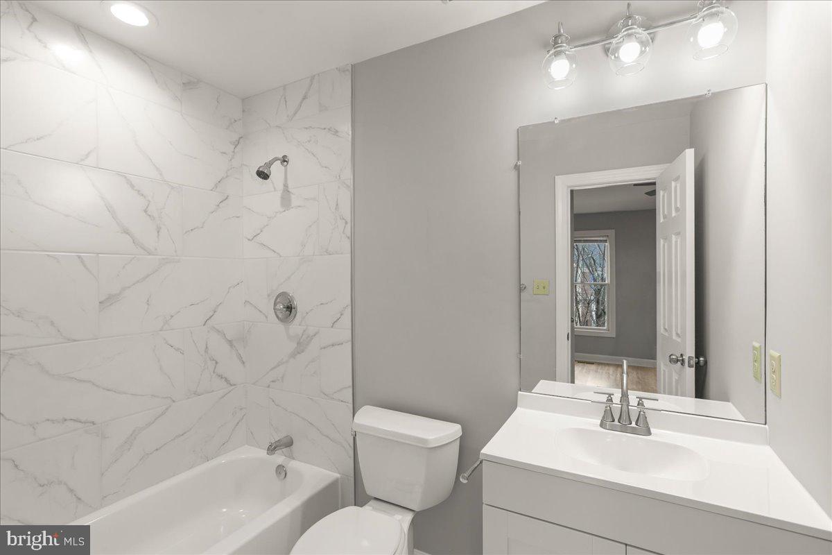 SHEPHERD HILLS - Residential