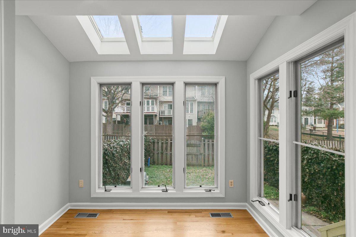 SHEPHERD HILLS - Residential