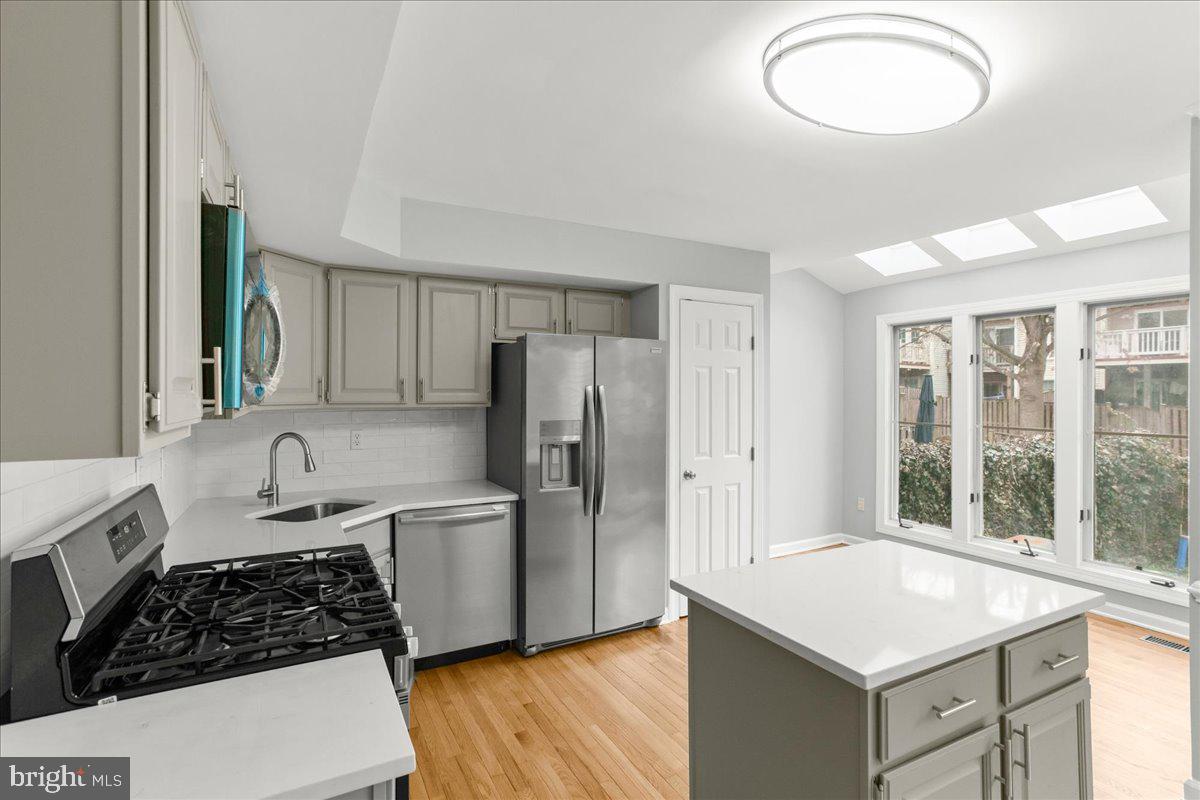 SHEPHERD HILLS - Residential