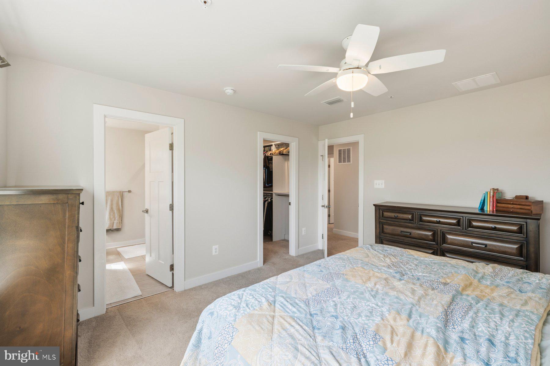 WOODBOURNE MANOR - Residential