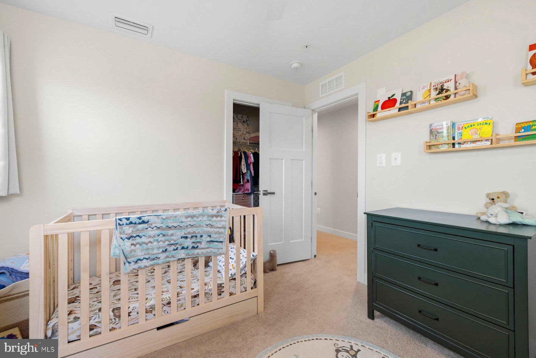 WOODBOURNE MANOR - Residential