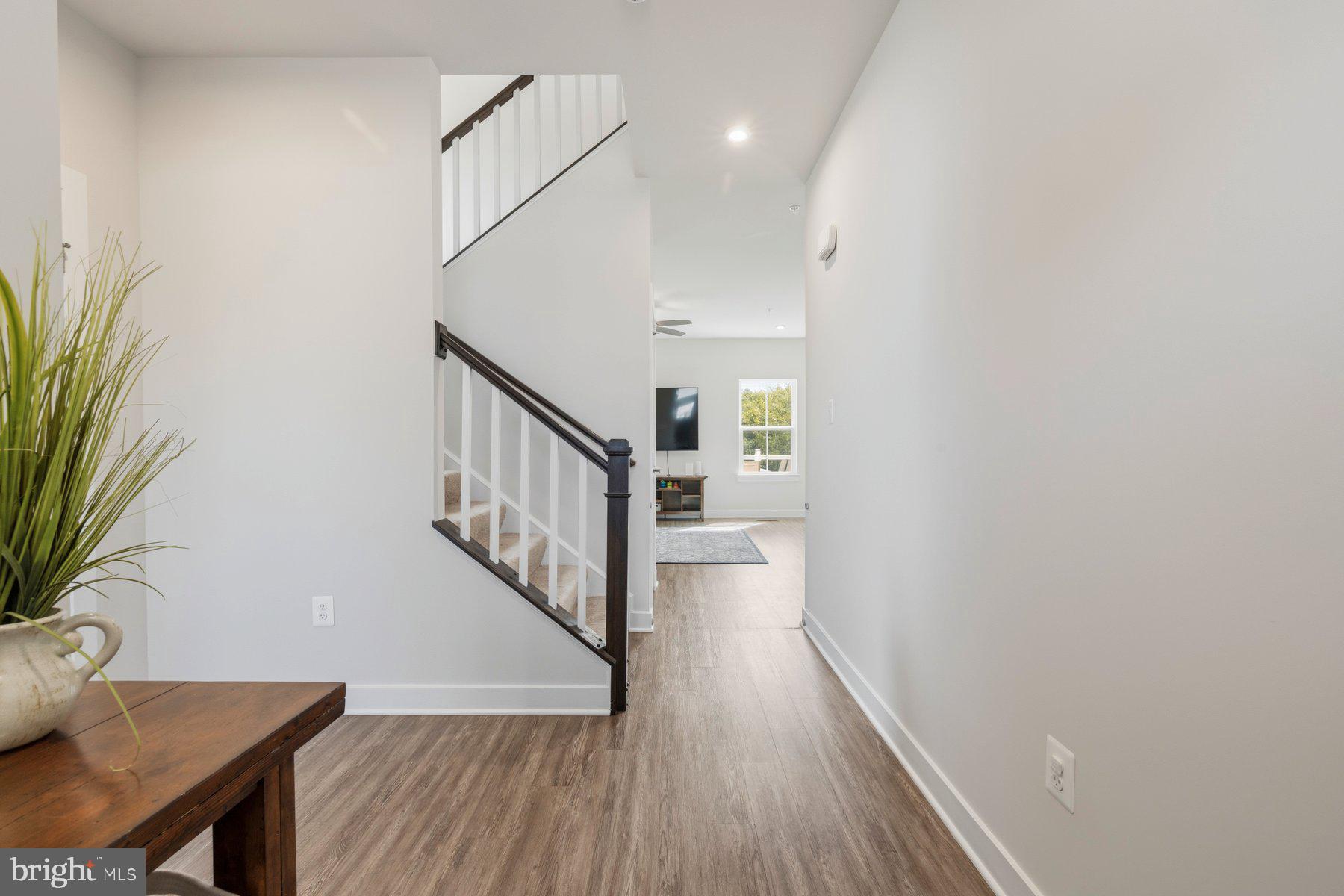 WOODBOURNE MANOR - Residential