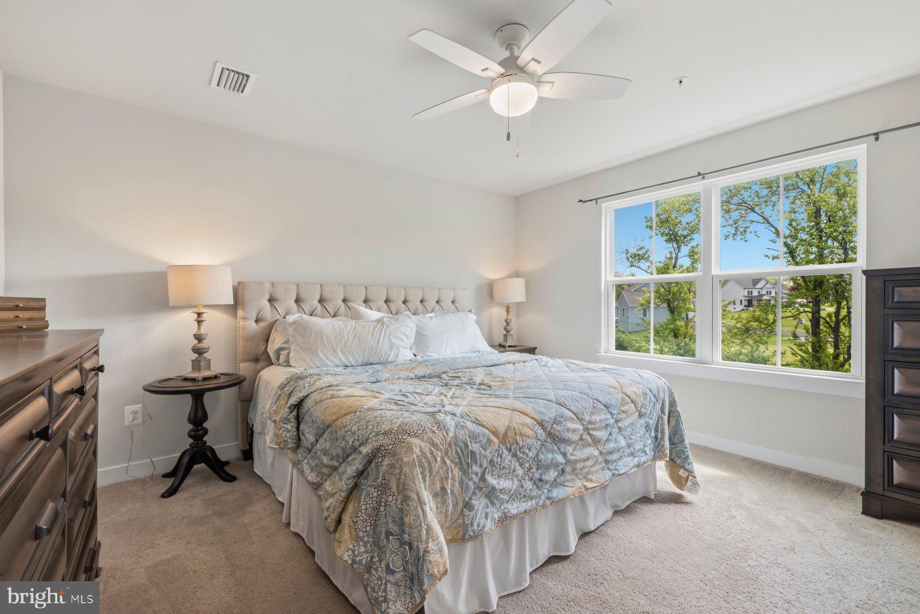 WOODBOURNE MANOR - Residential