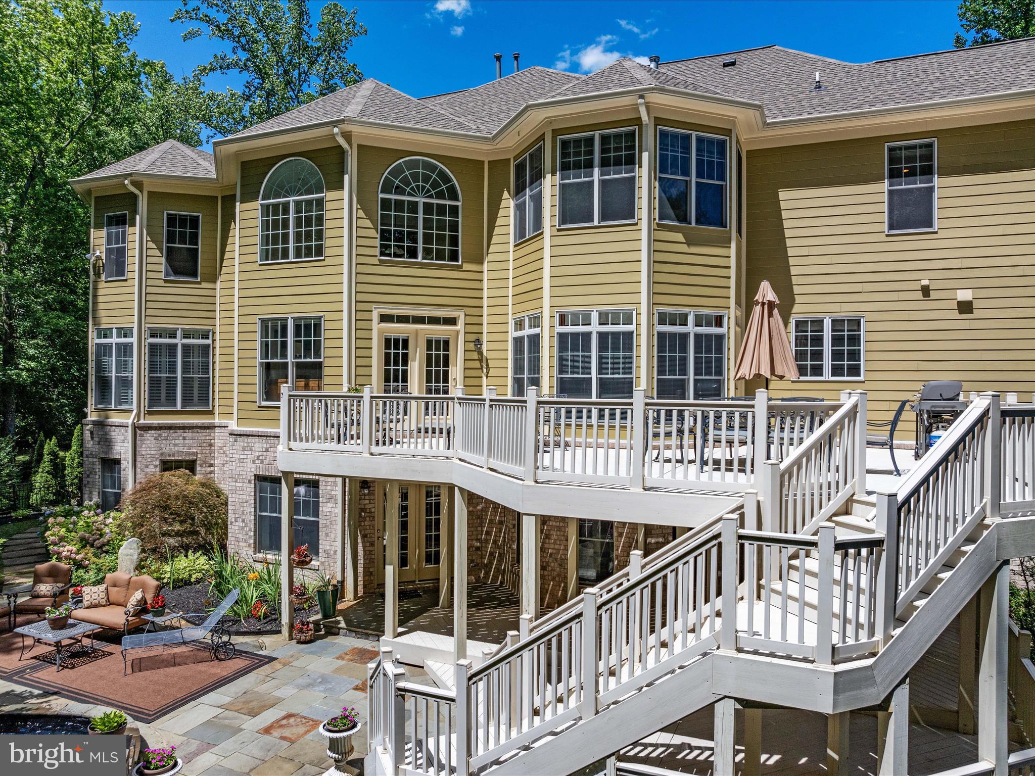 WYATTS HILL - Residential