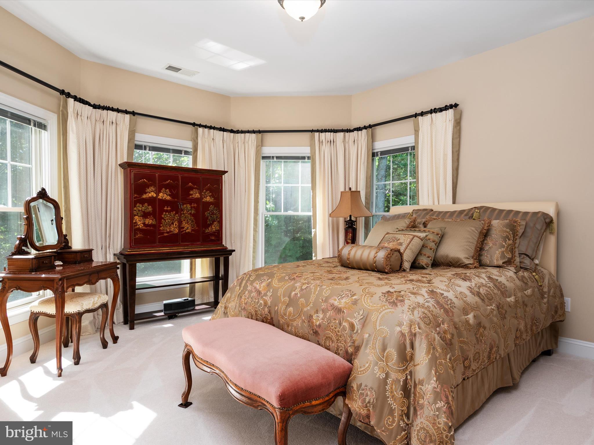 WYATTS HILL - Residential