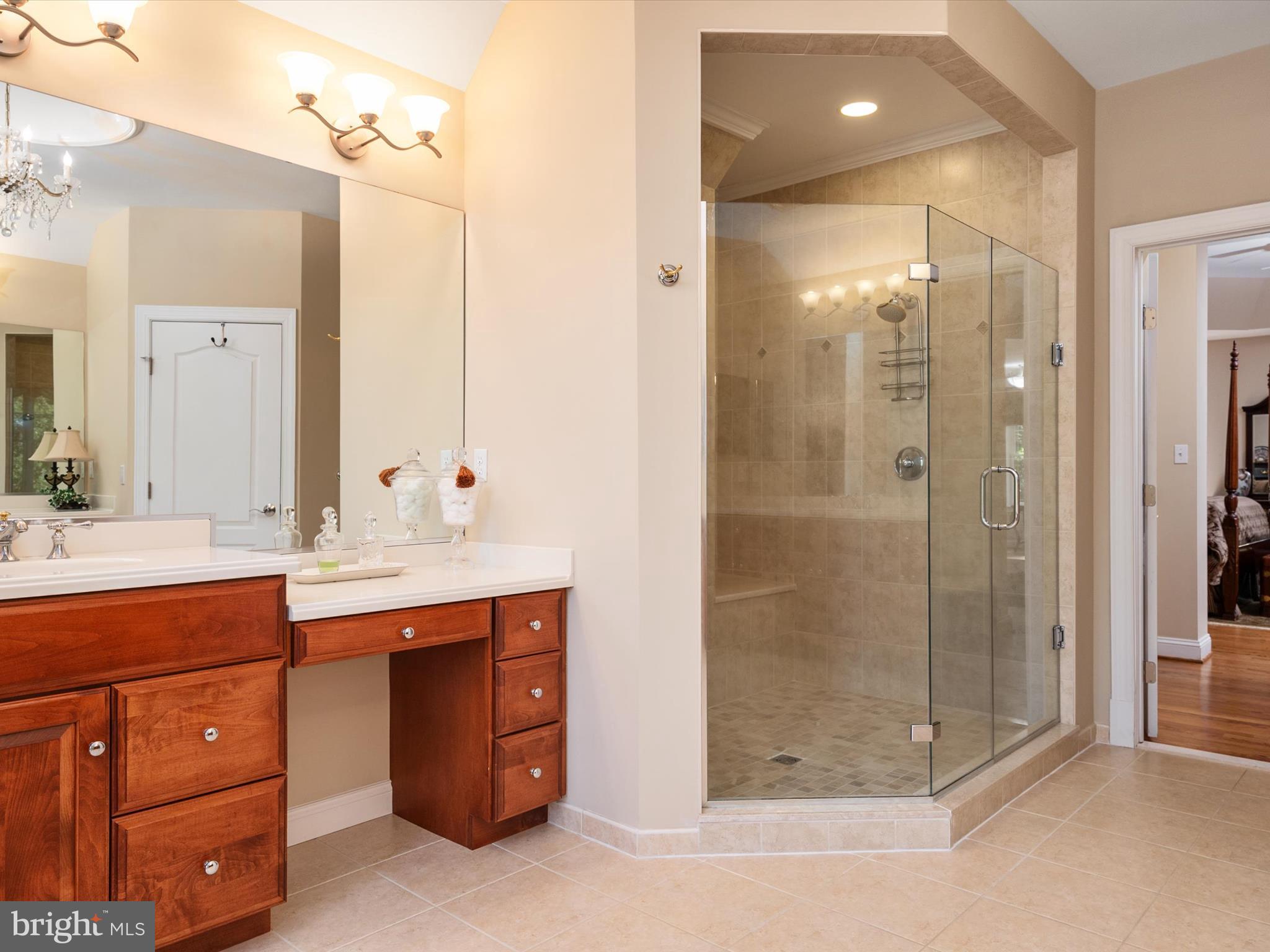 WYATTS HILL - Residential