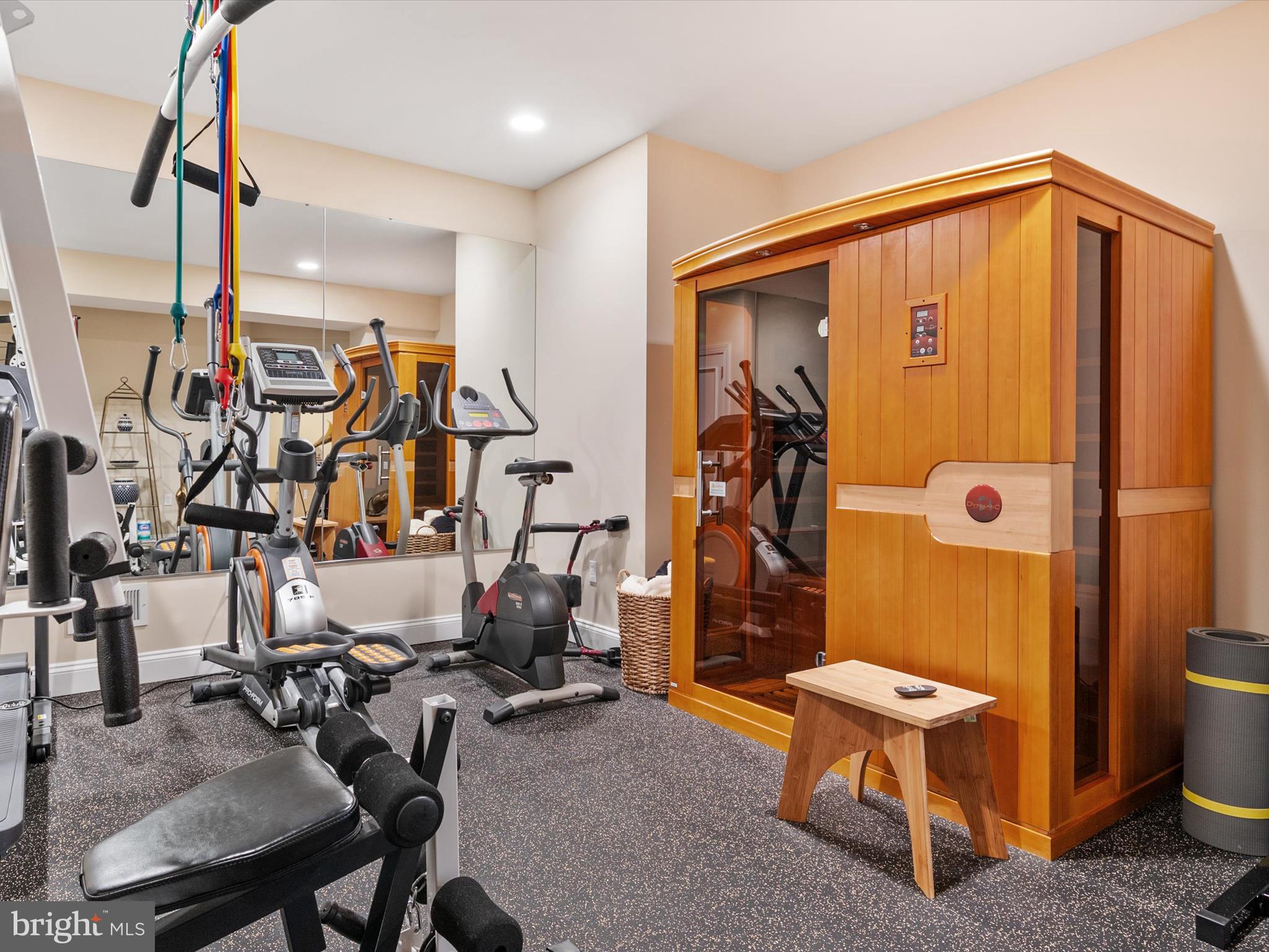 WYATTS HILL - Residential