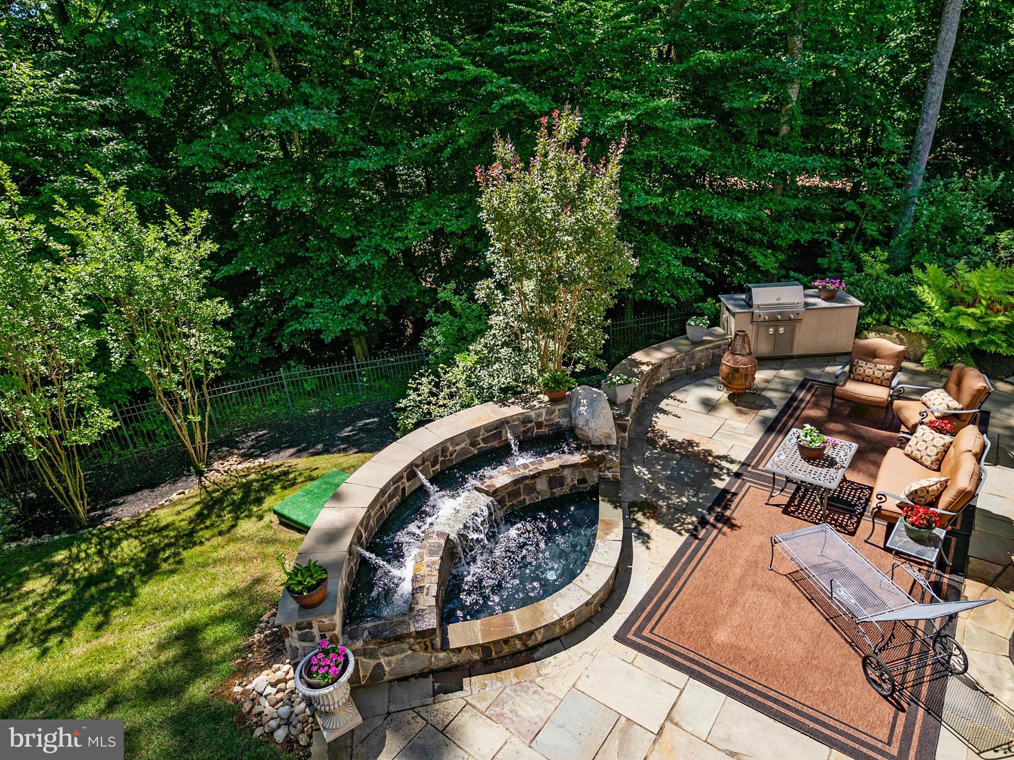 WYATTS HILL - Residential