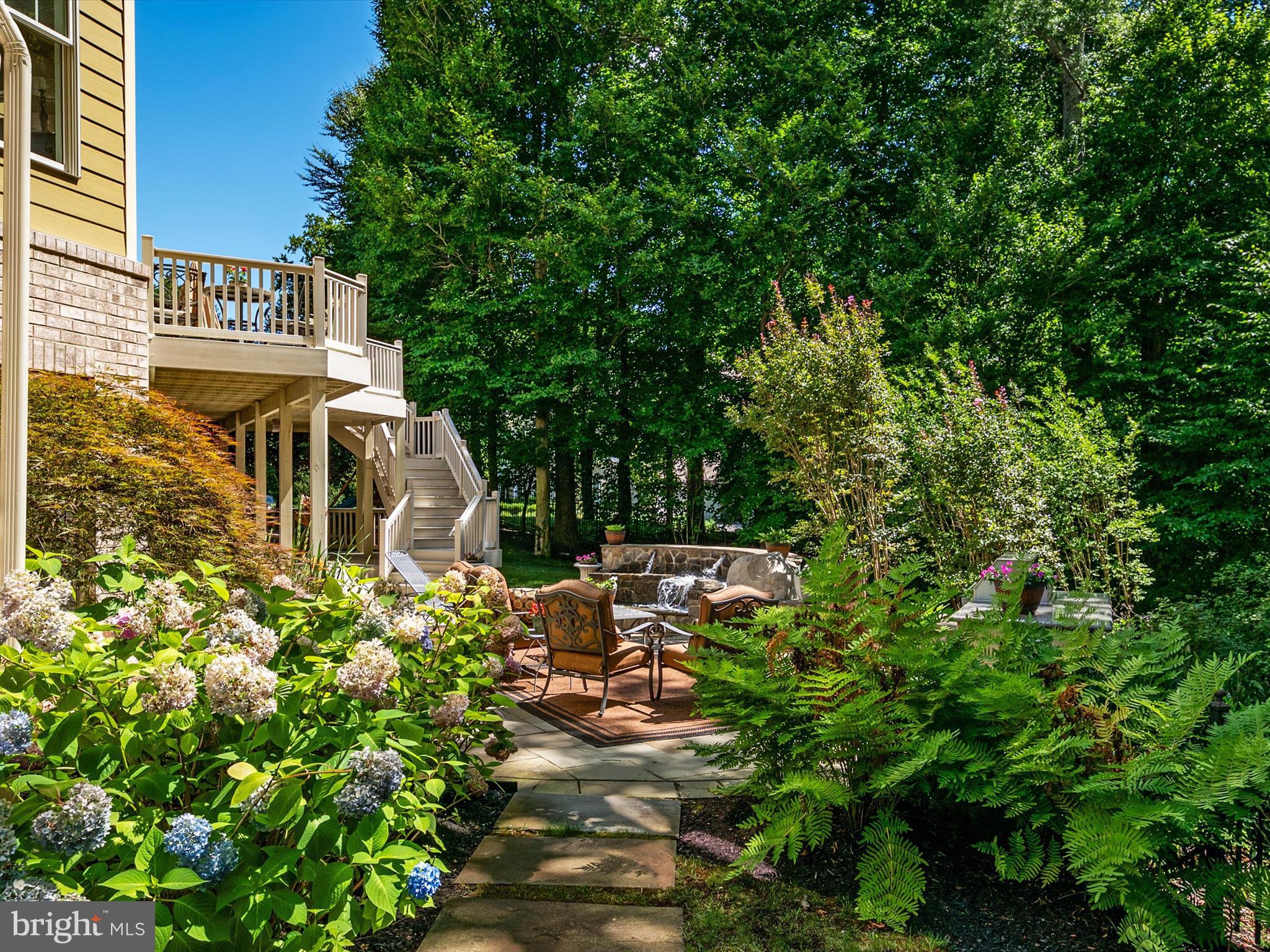 WYATTS HILL - Residential