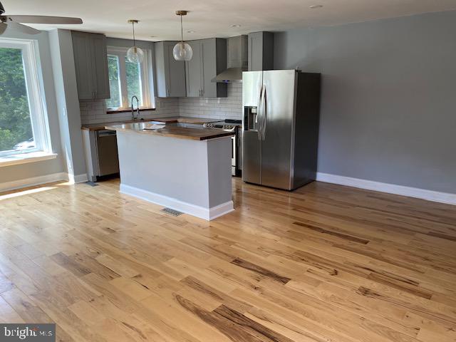 BUSTLETON - Residential