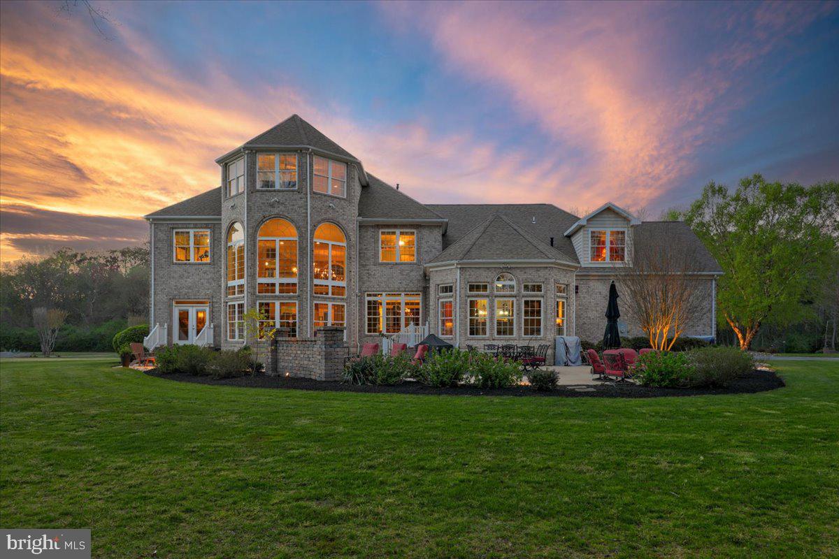 HARBOR POINTE - Residential