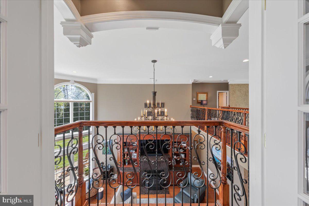 HARBOR POINTE - Residential