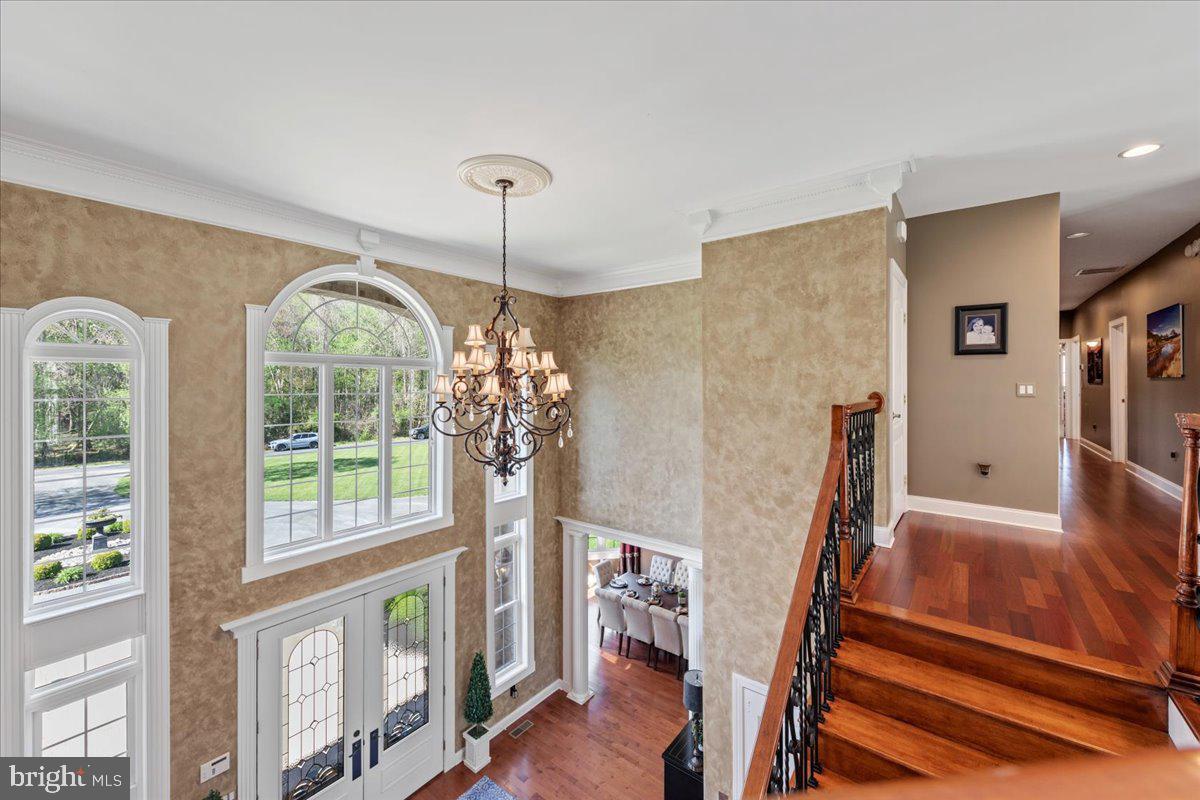 HARBOR POINTE - Residential