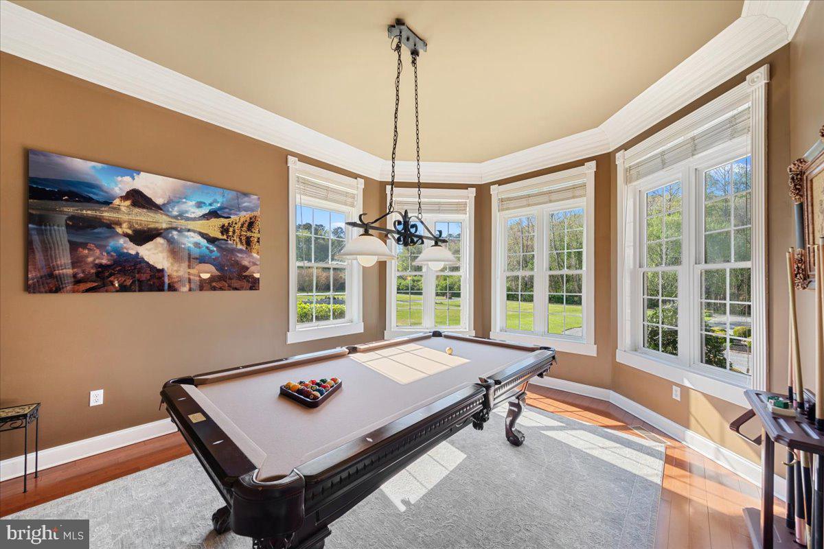 HARBOR POINTE - Residential