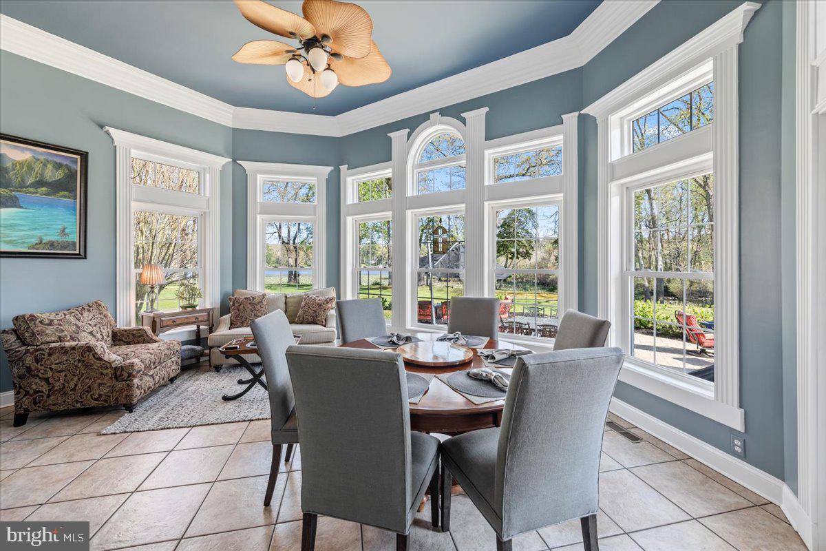 HARBOR POINTE - Residential