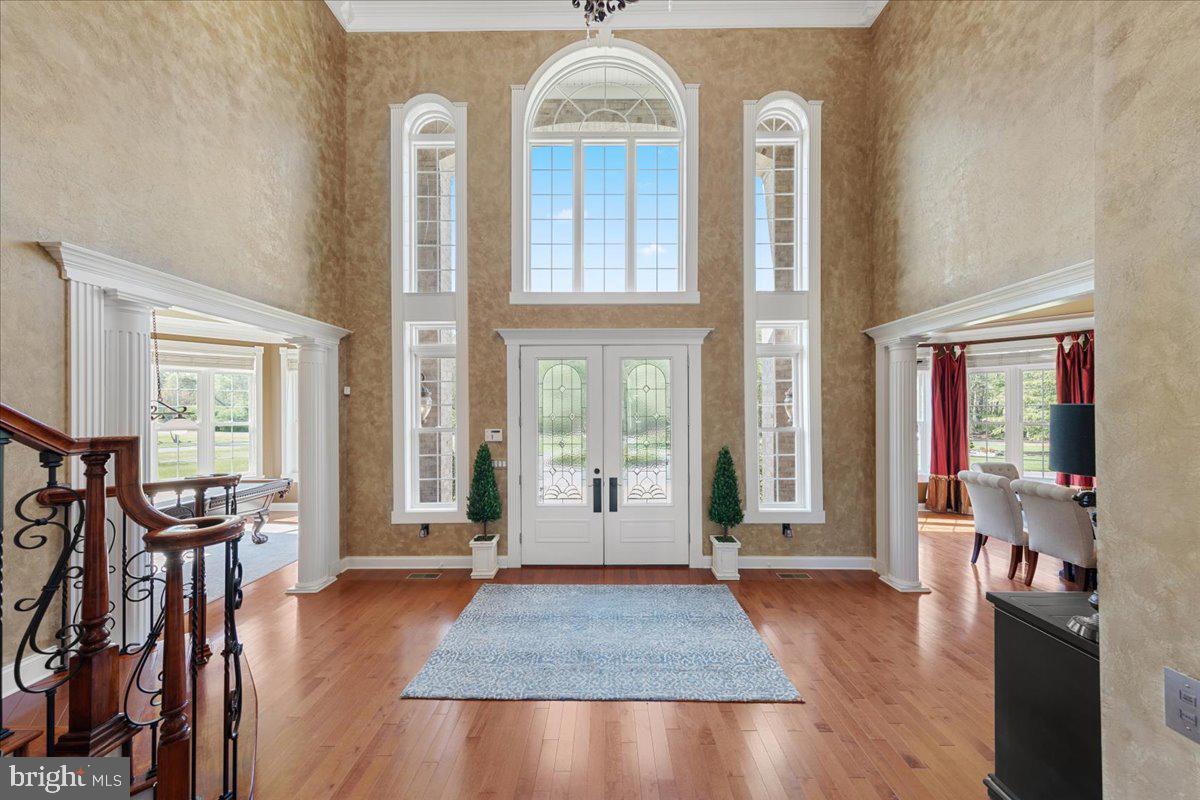 HARBOR POINTE - Residential