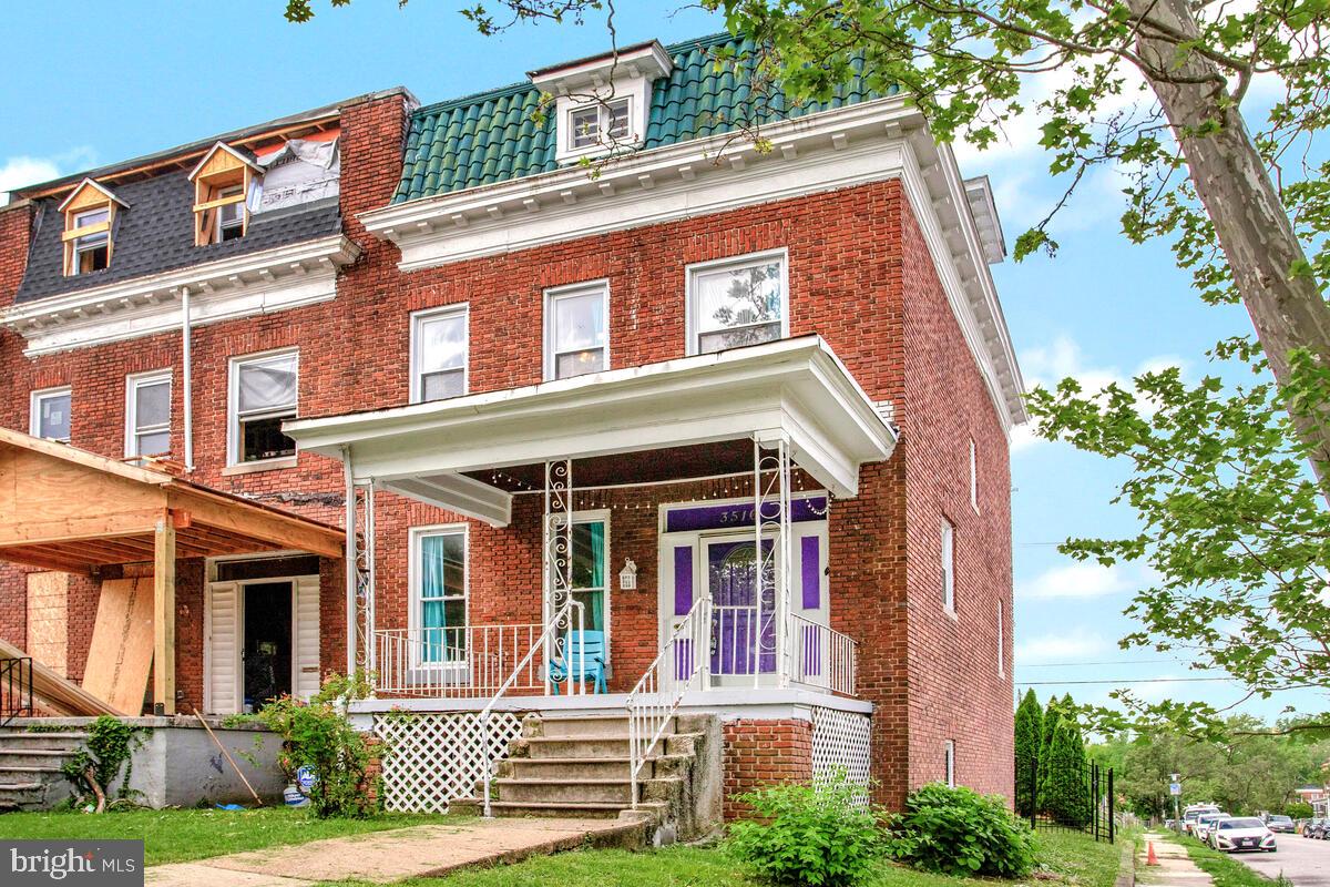 PARK CIRCLE - Residential