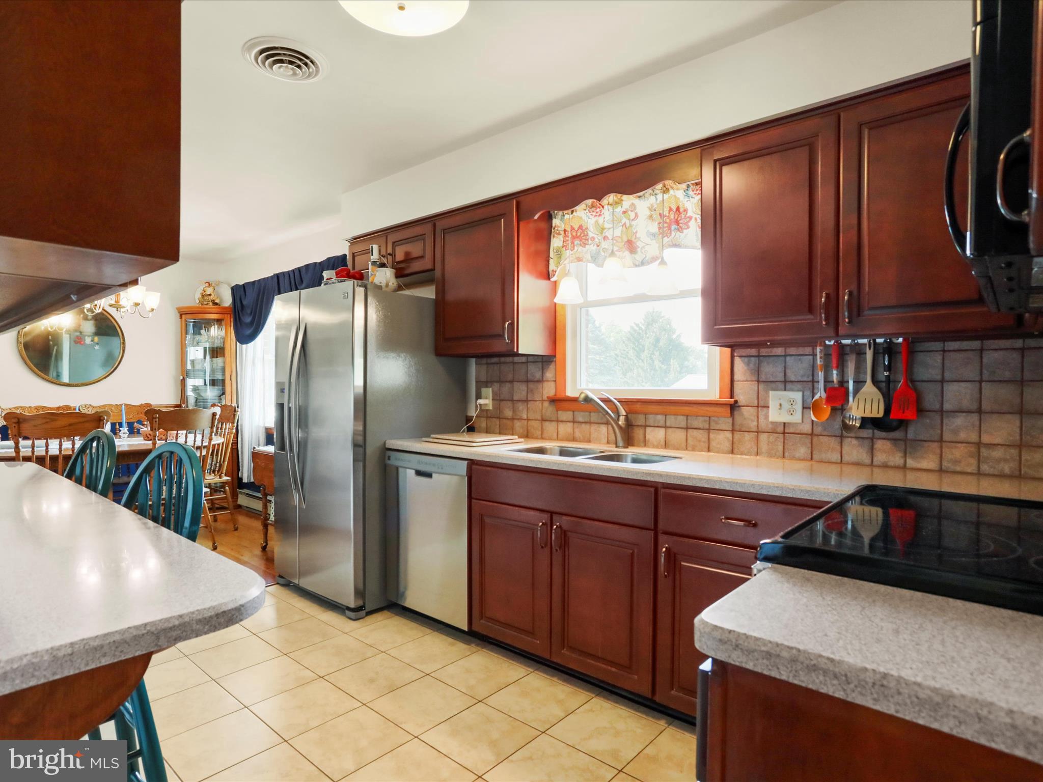 BROOKSIDE MANOR - Residential