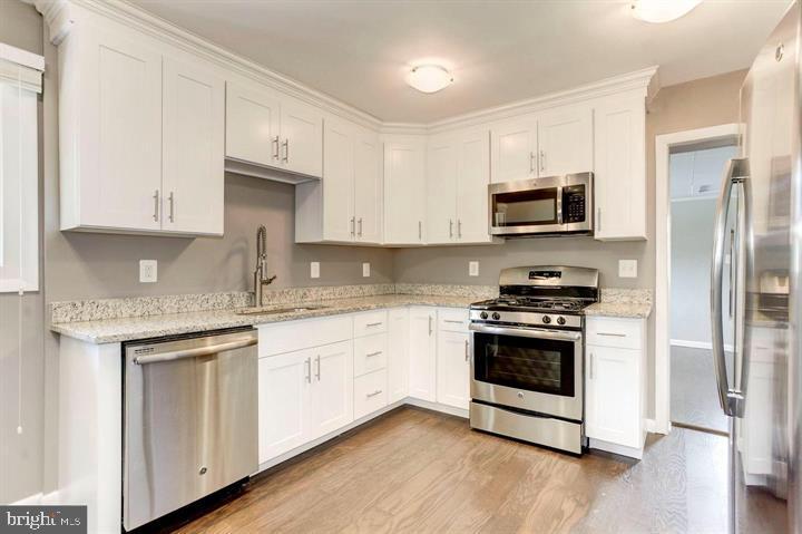 NORTH SPRINGFIELD - Residential Lease