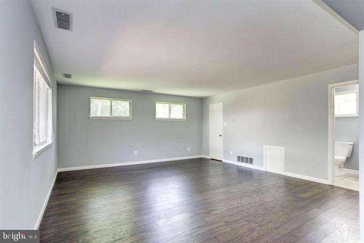 NORTH SPRINGFIELD - Residential Lease