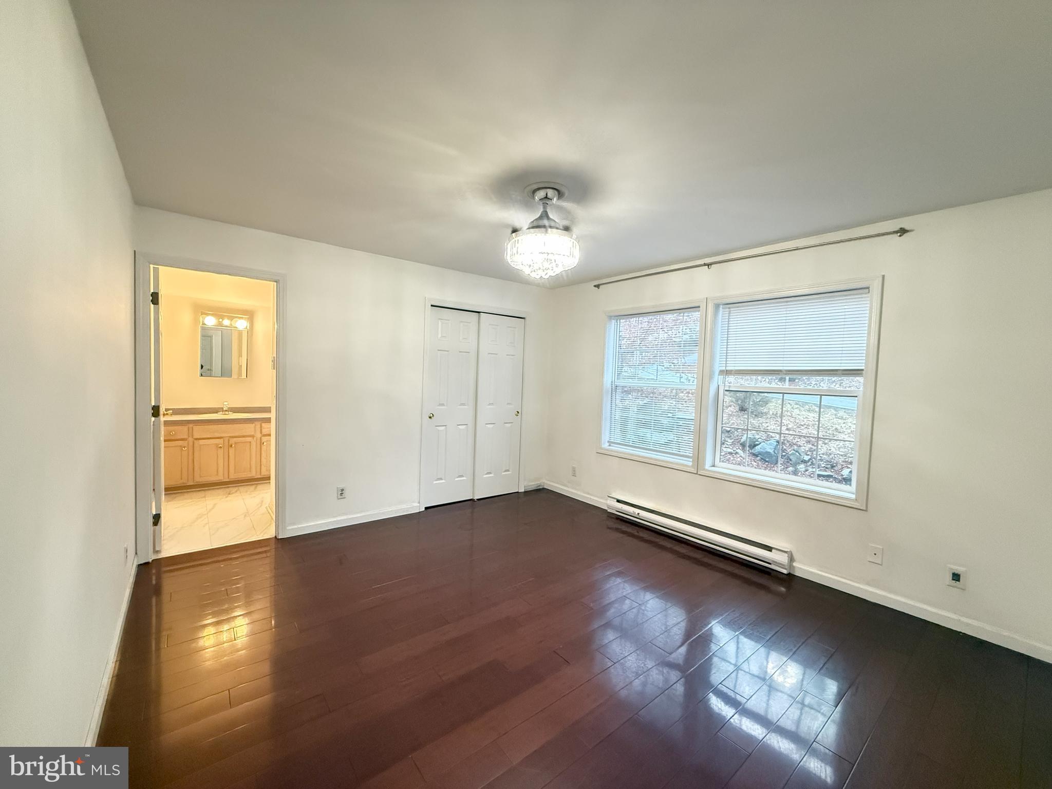 SAW CREEK ESTATES - Residential