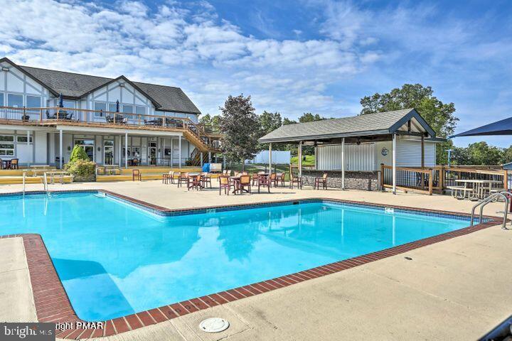 SAW CREEK ESTATES - Residential