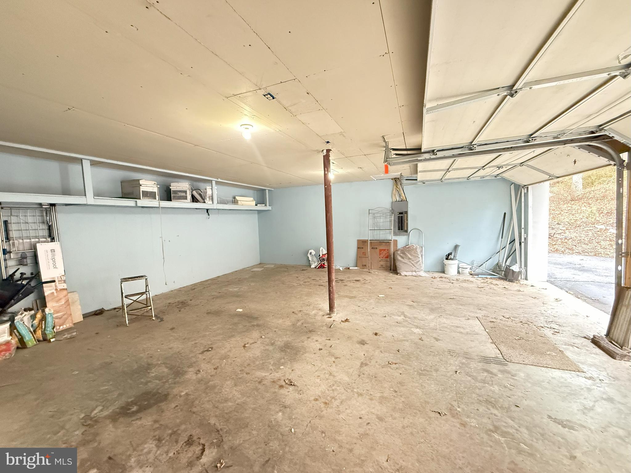 SAW CREEK ESTATES - Residential