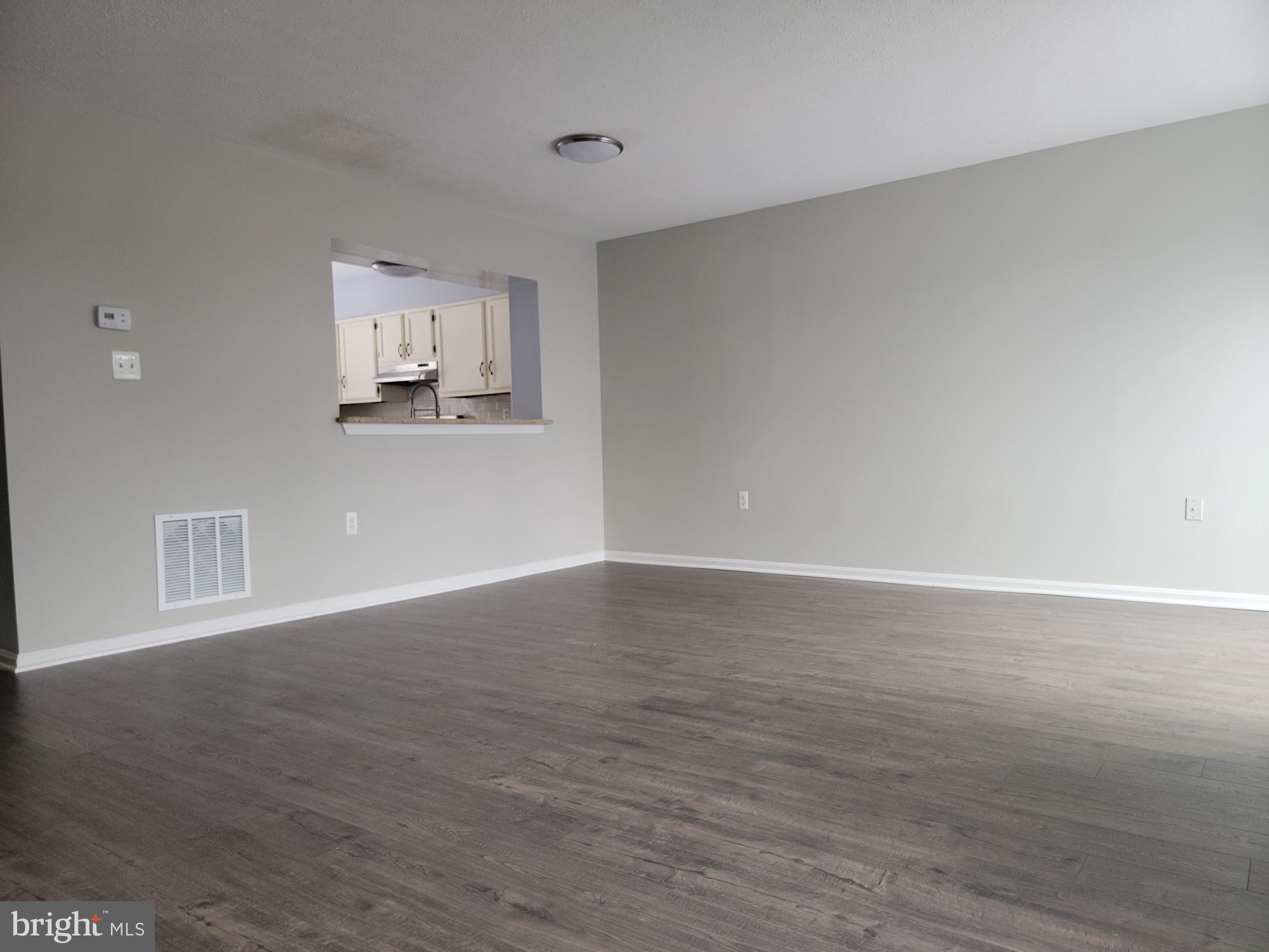 ROLLING FOREST - Residential Lease