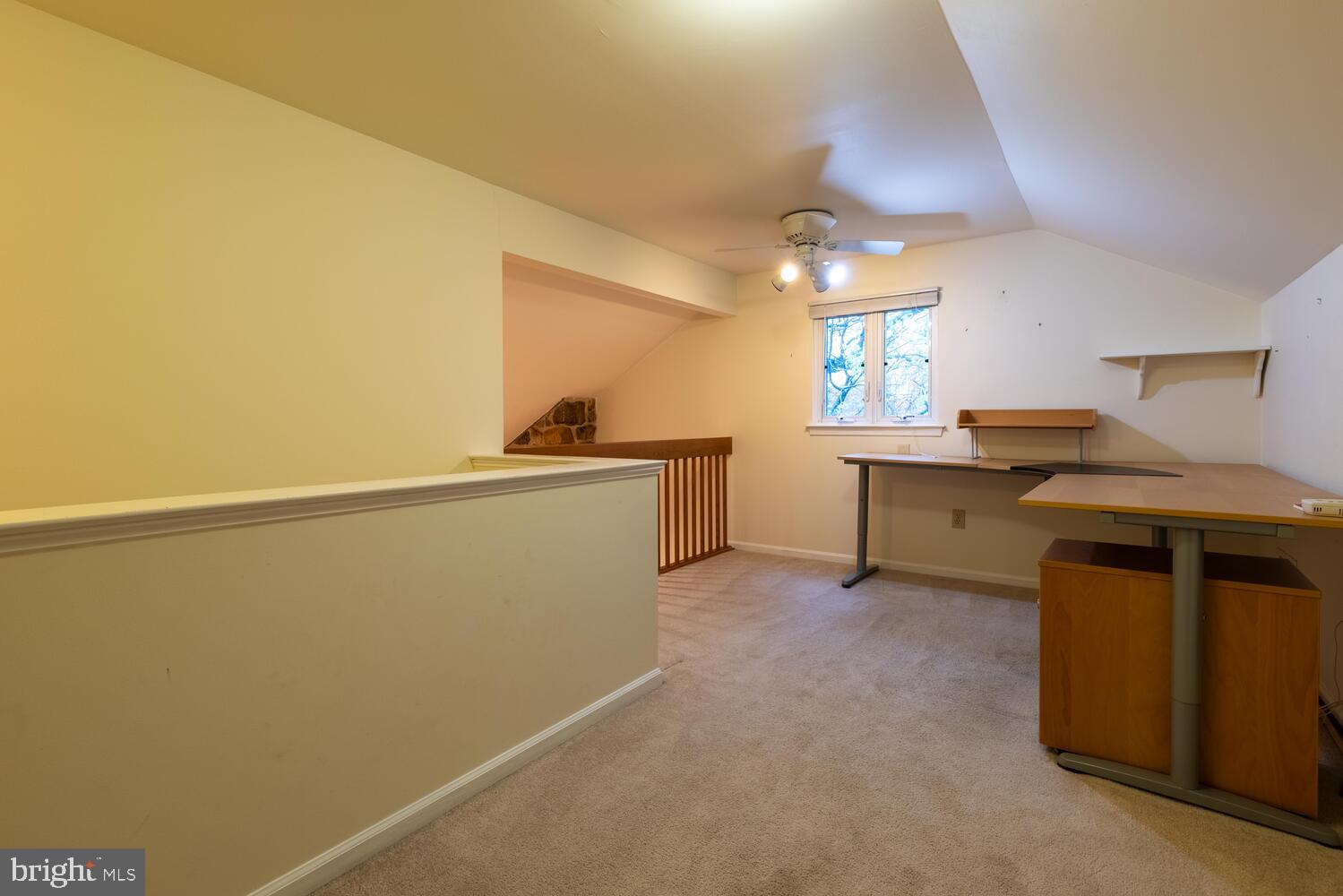 WALNUT HILL - Residential