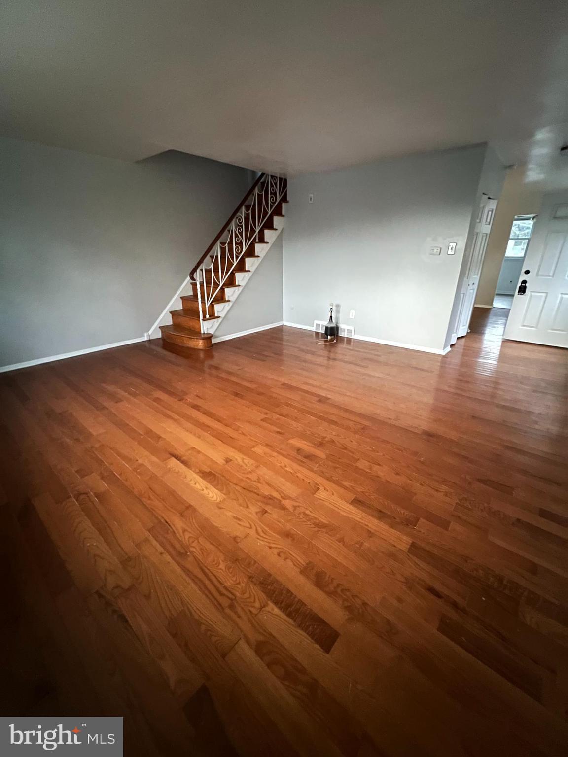 ROXBOROUGH - Residential Lease