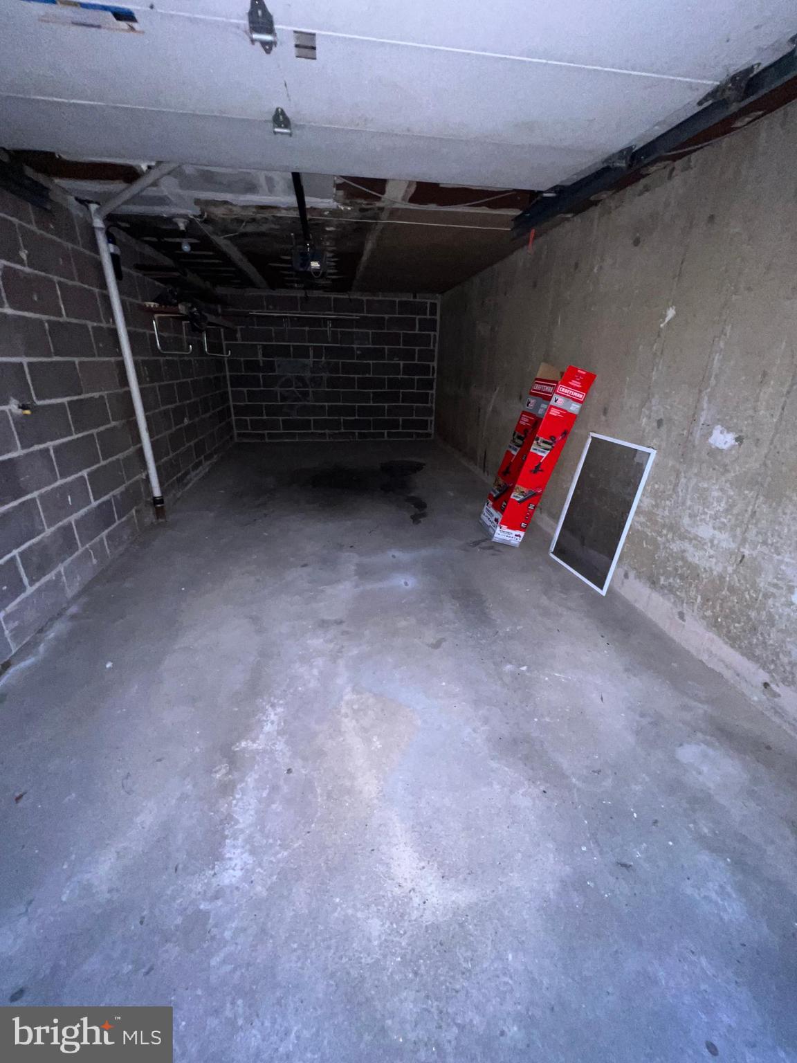 ROXBOROUGH - Residential Lease