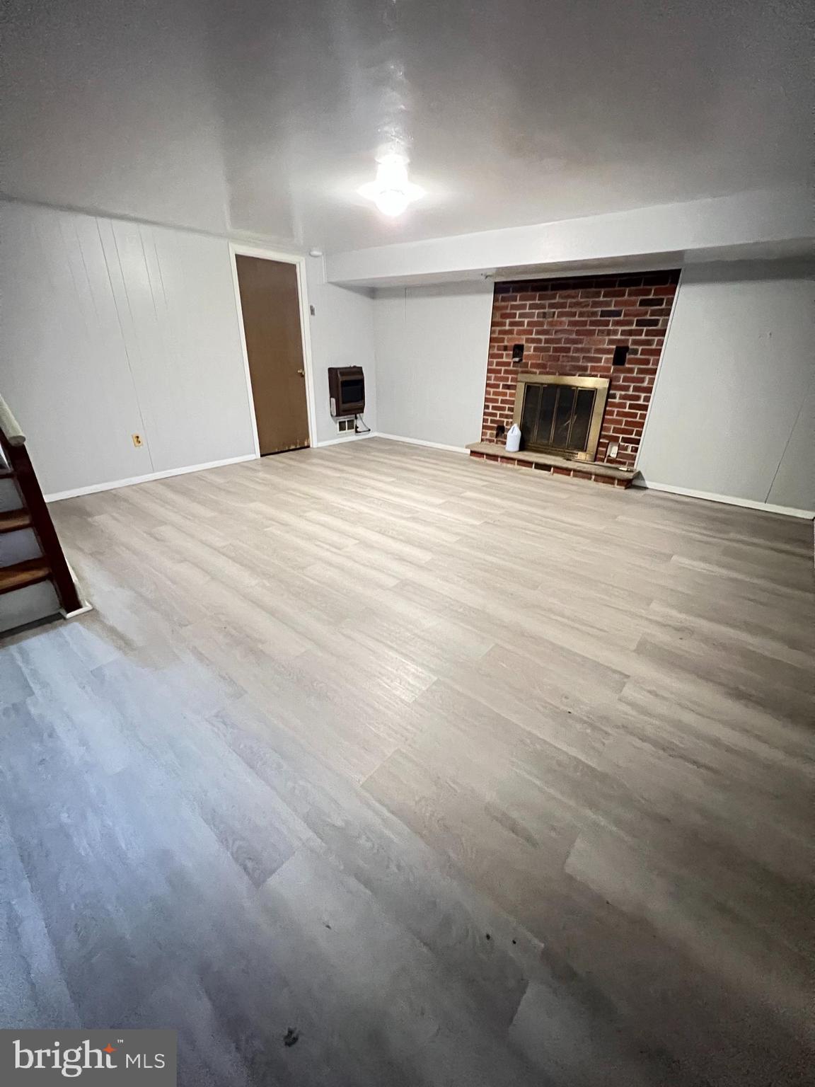 ROXBOROUGH - Residential Lease