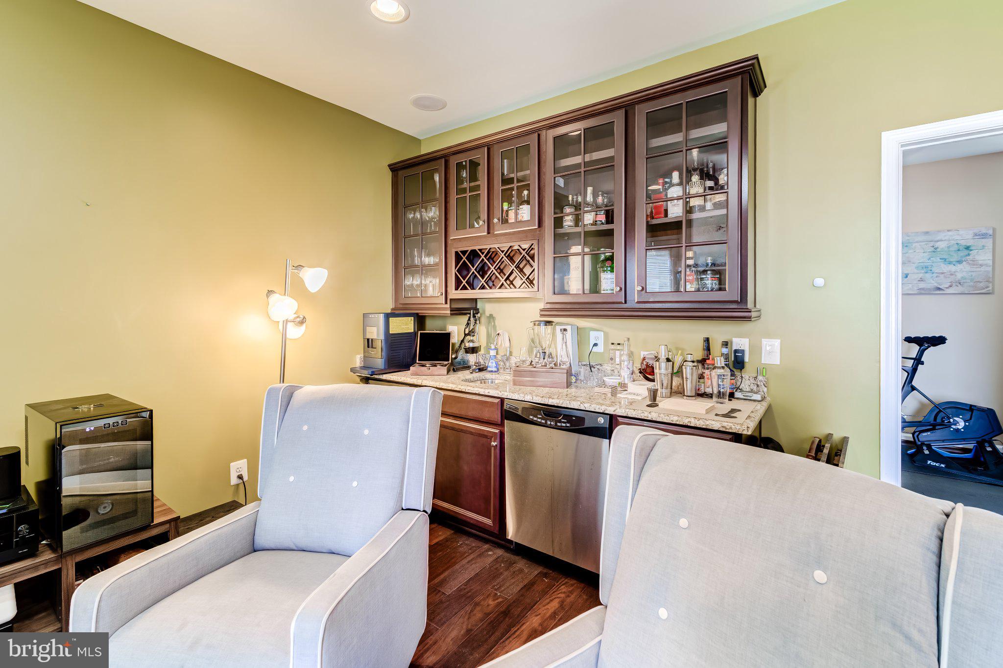 POTOMAC OVERLOOK AT NATIONAL HARBOR - Residential