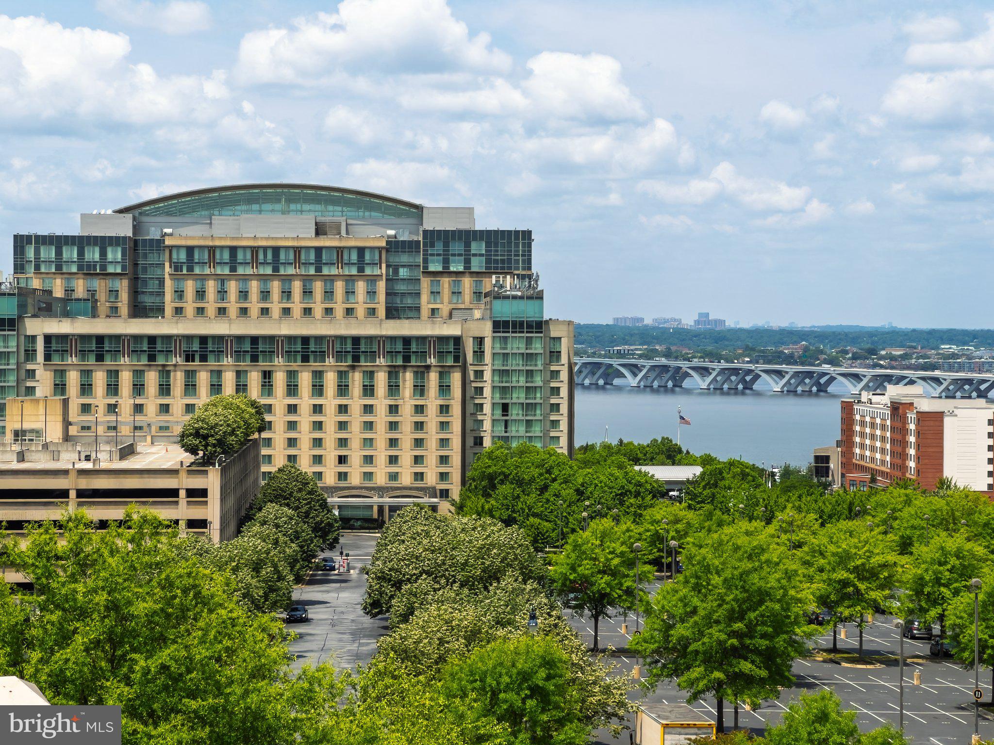 POTOMAC OVERLOOK AT NATIONAL HARBOR - Residential