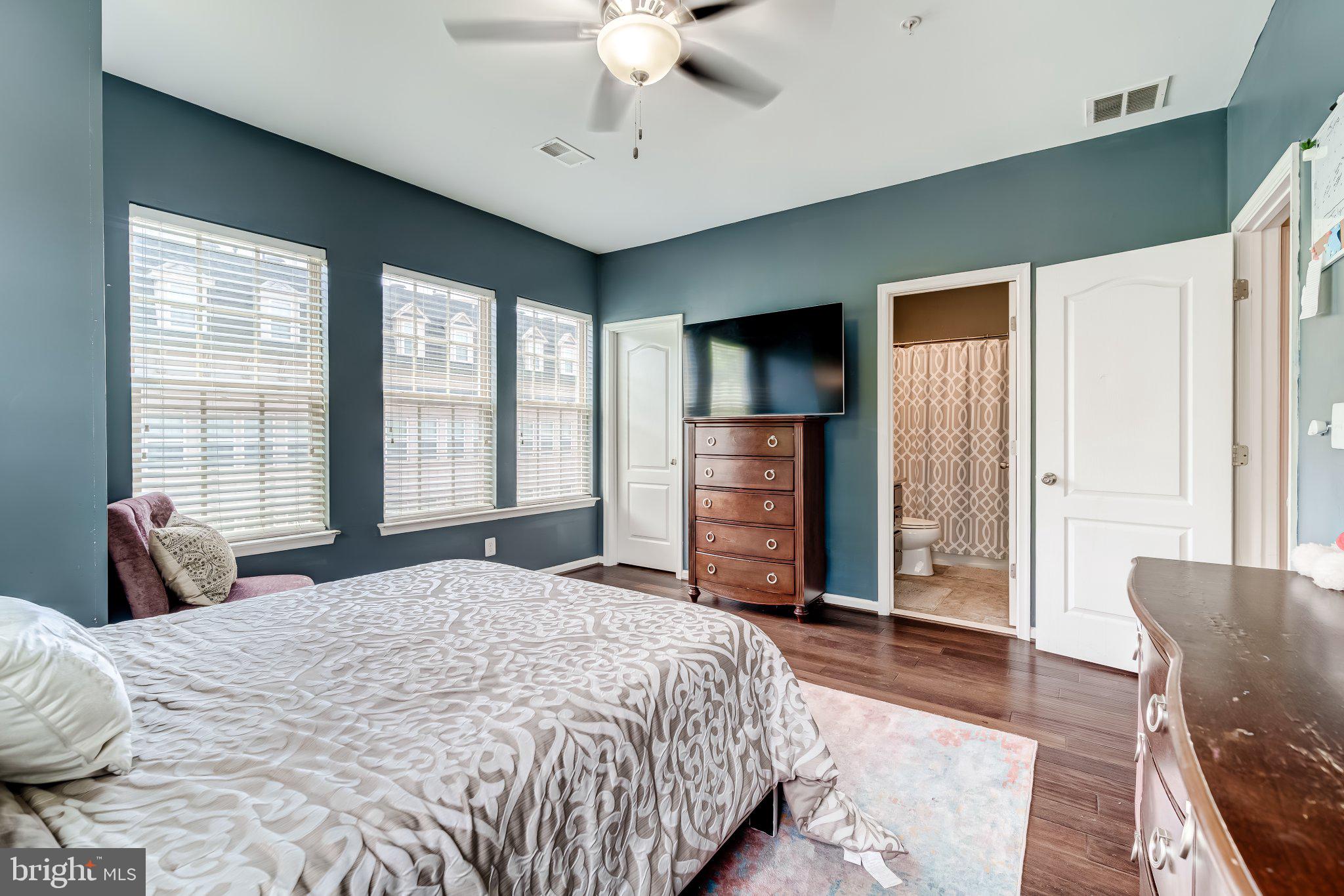 POTOMAC OVERLOOK AT NATIONAL HARBOR - Residential