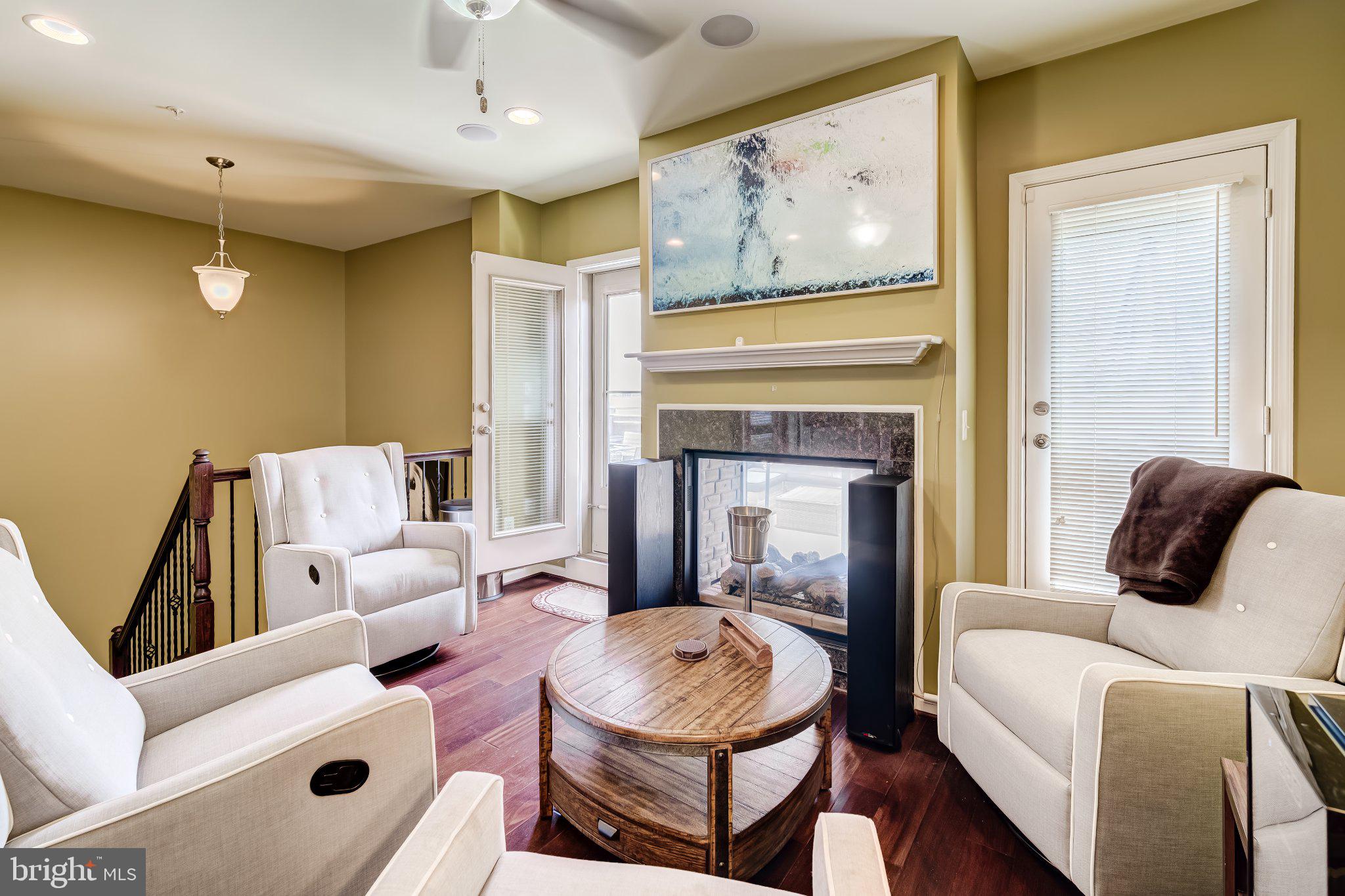 POTOMAC OVERLOOK AT NATIONAL HARBOR - Residential