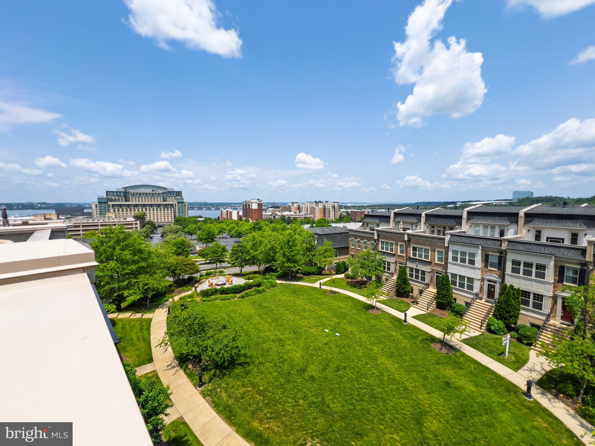 POTOMAC OVERLOOK AT NATIONAL HARBOR - Residential