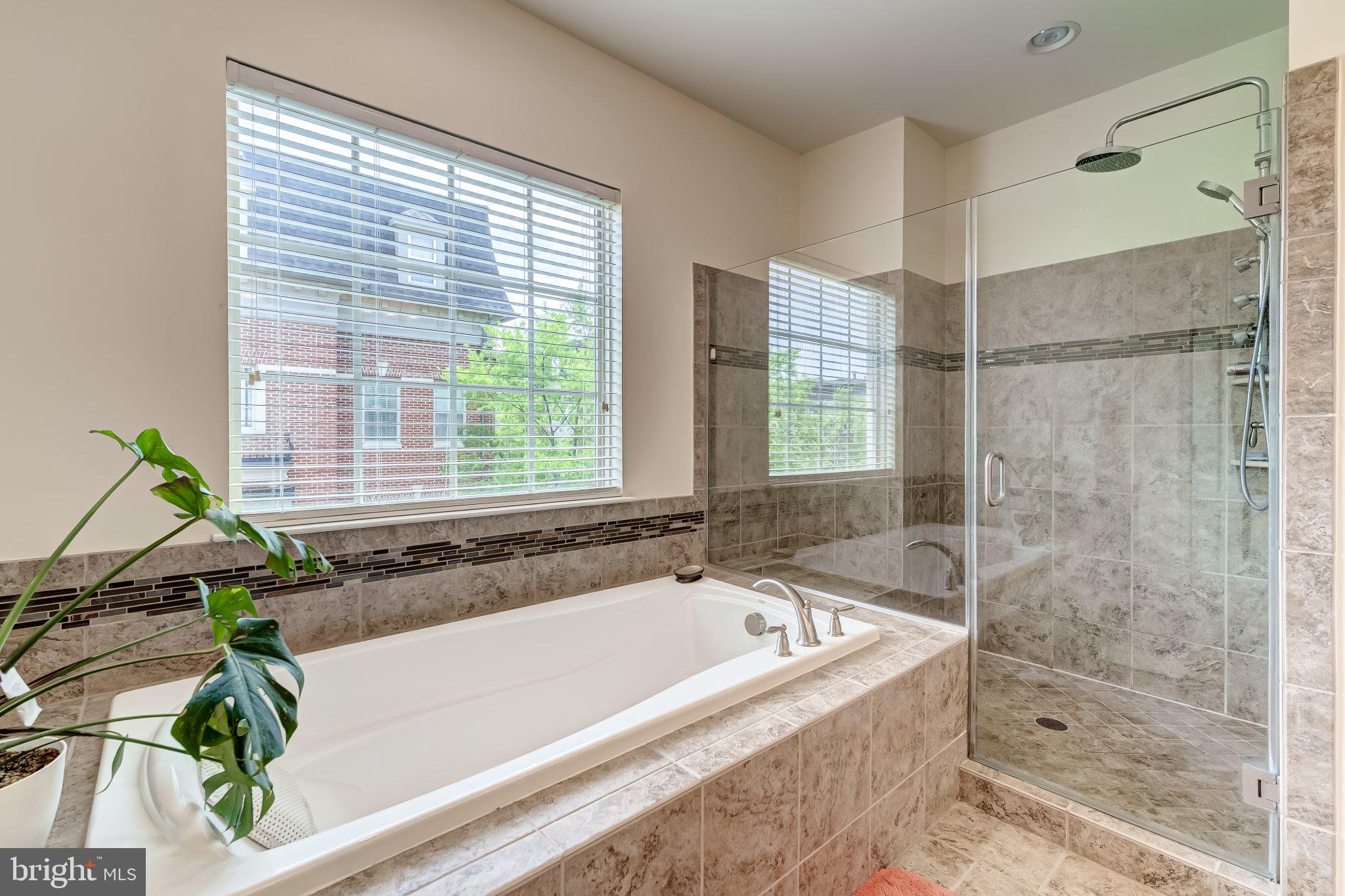 POTOMAC OVERLOOK AT NATIONAL HARBOR - Residential