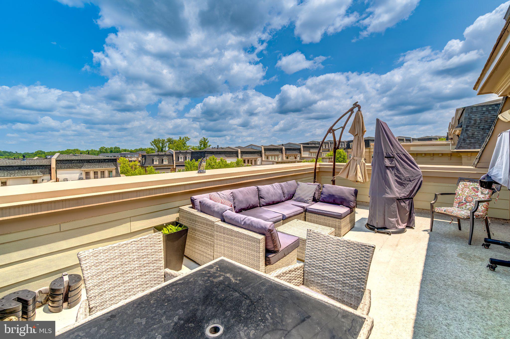 POTOMAC OVERLOOK AT NATIONAL HARBOR - Residential