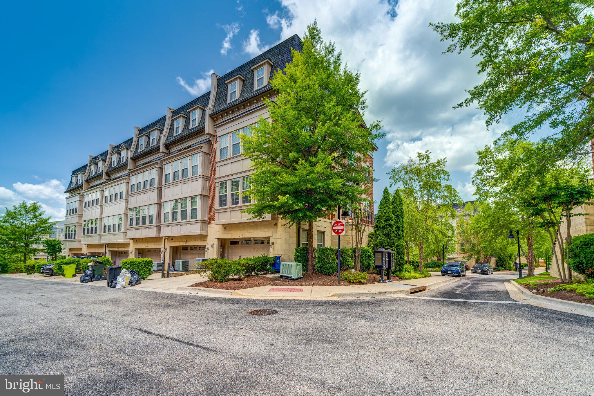 POTOMAC OVERLOOK AT NATIONAL HARBOR - Residential