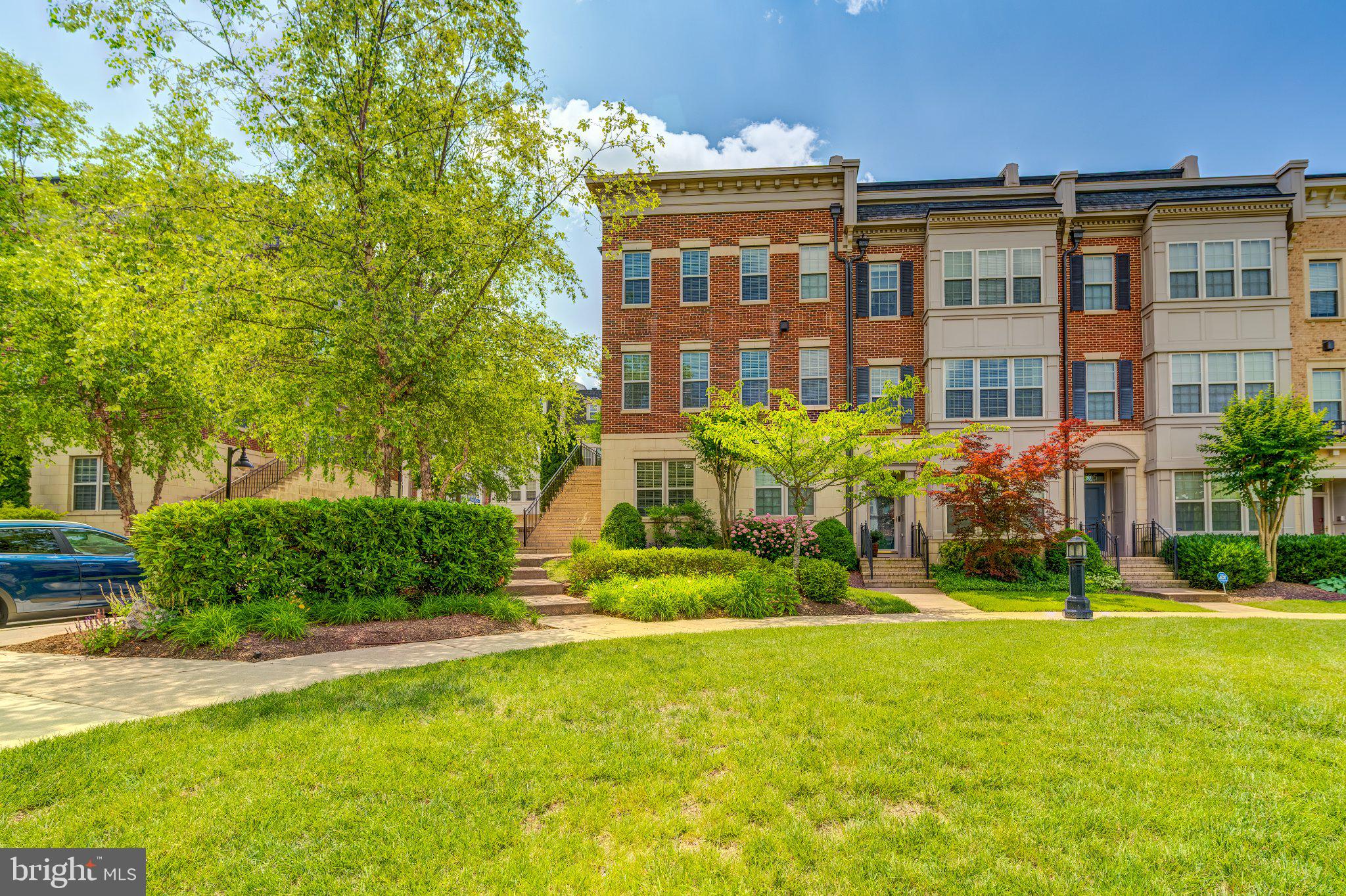POTOMAC OVERLOOK AT NATIONAL HARBOR - Residential