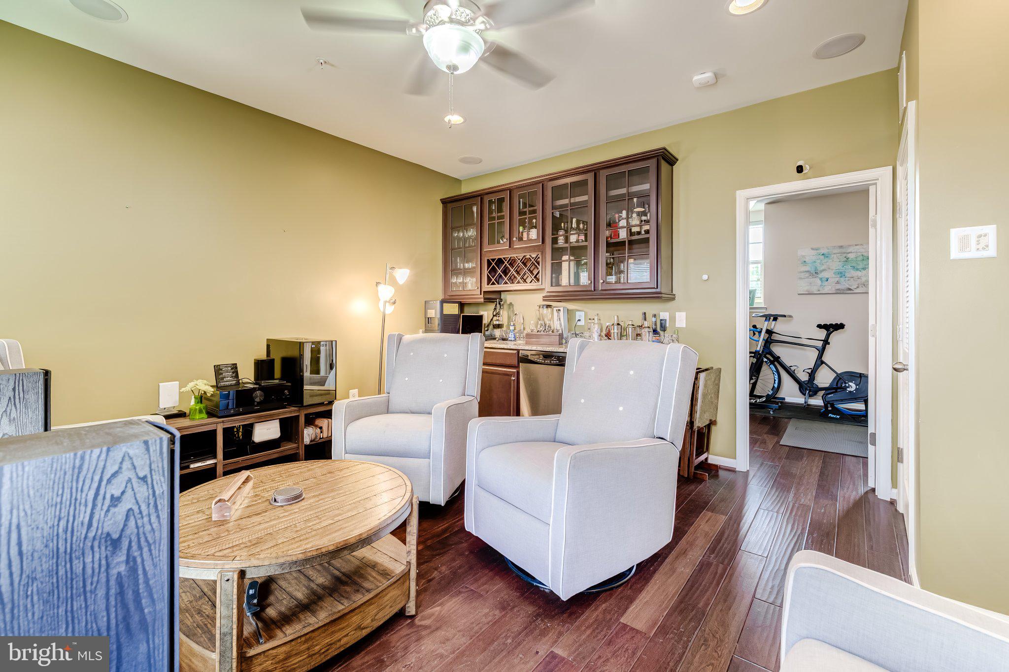 POTOMAC OVERLOOK AT NATIONAL HARBOR - Residential