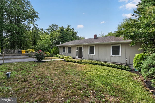 1045 SKYVIEW DR, ANNAPOLIS, MD 21409 - Image 92bbf97ccf2ba573faee5a849eb7b1e8/1852779972