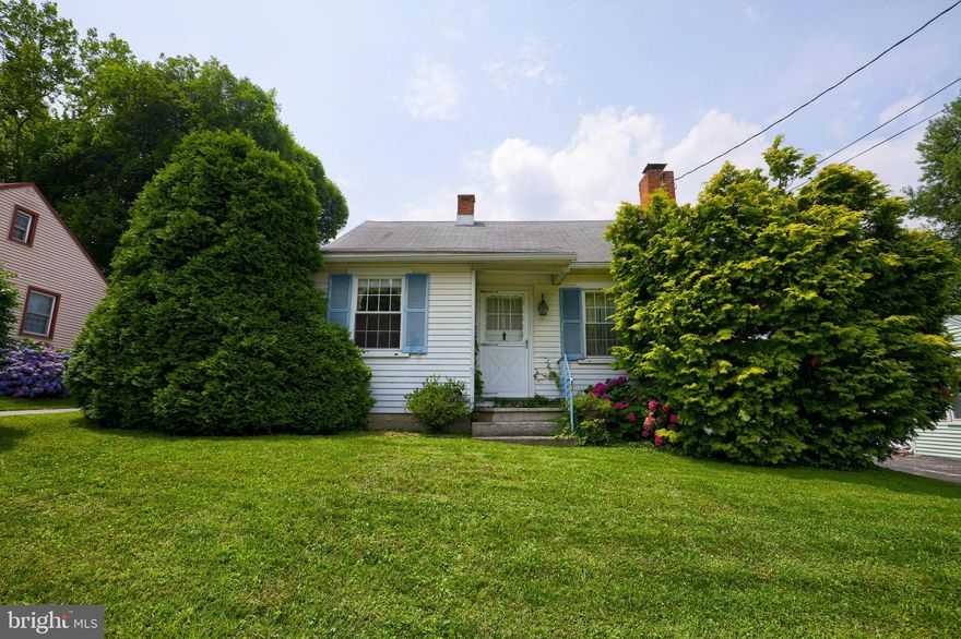 Right out of the storybook, this adorable Cape Cod home sets perfectly for its new owner!  Rarely can you get the chance to buy a detached home in Central Schools at this price point!  The home features hardwood flooring, new windows and an updated heating and AC unit.  You’ll love having your own yard for the kids to play or the dogs to get out to stretch their legs!  Being located on the east end of York, you are close to schools, shopping and all major highways!  Be sure to come take a look at how nice this home is and how nice your monthly payment will be!  You can certainly buy and pay less than renting!