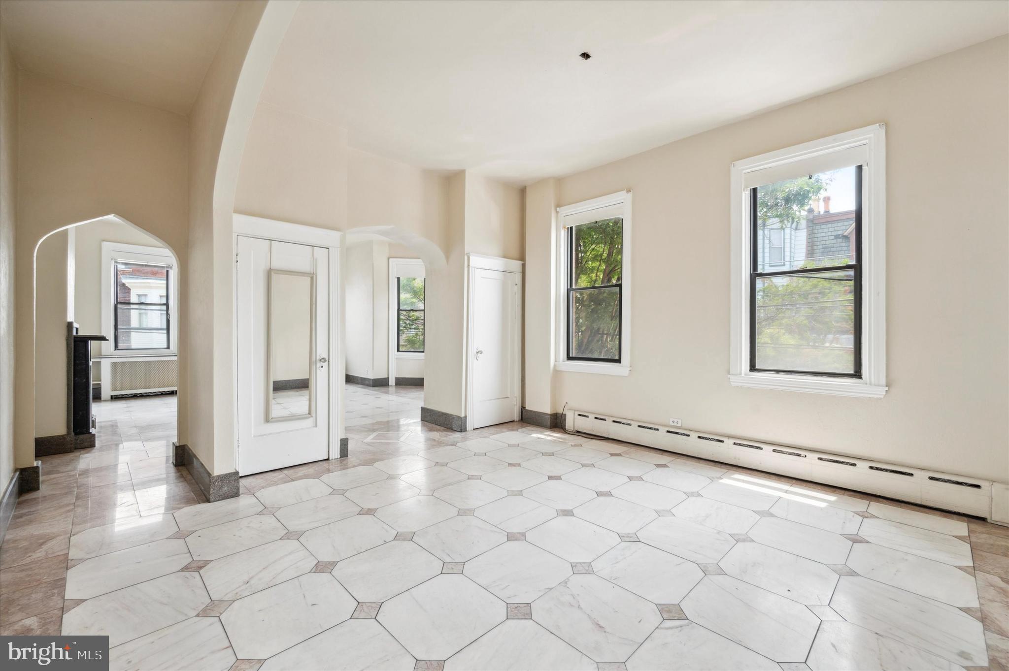 EAST PASSYUNK CROSSING - Residential Lease