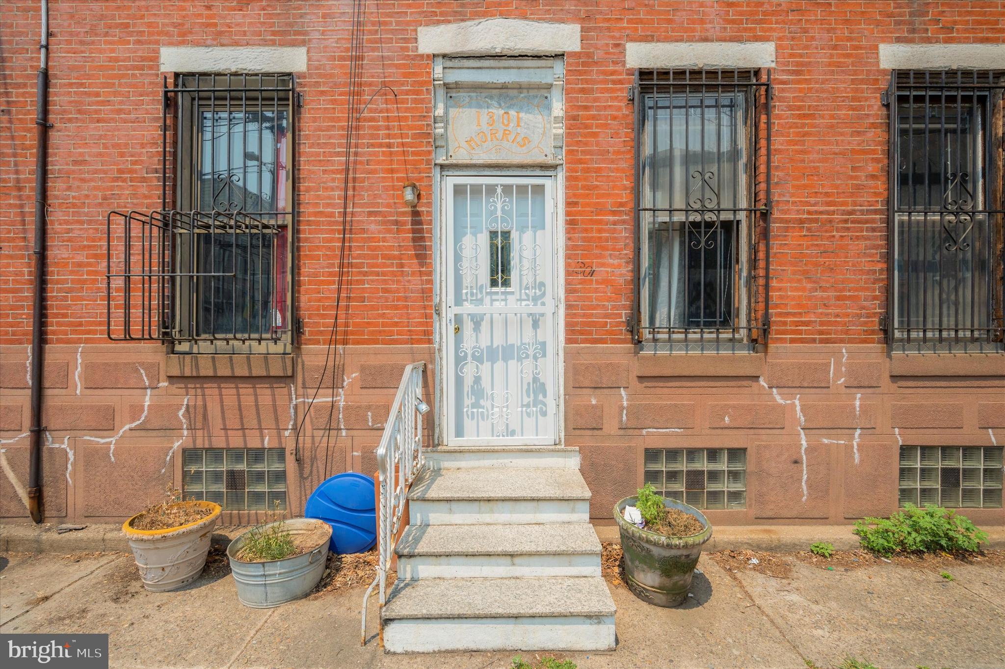 EAST PASSYUNK CROSSING - Residential Lease