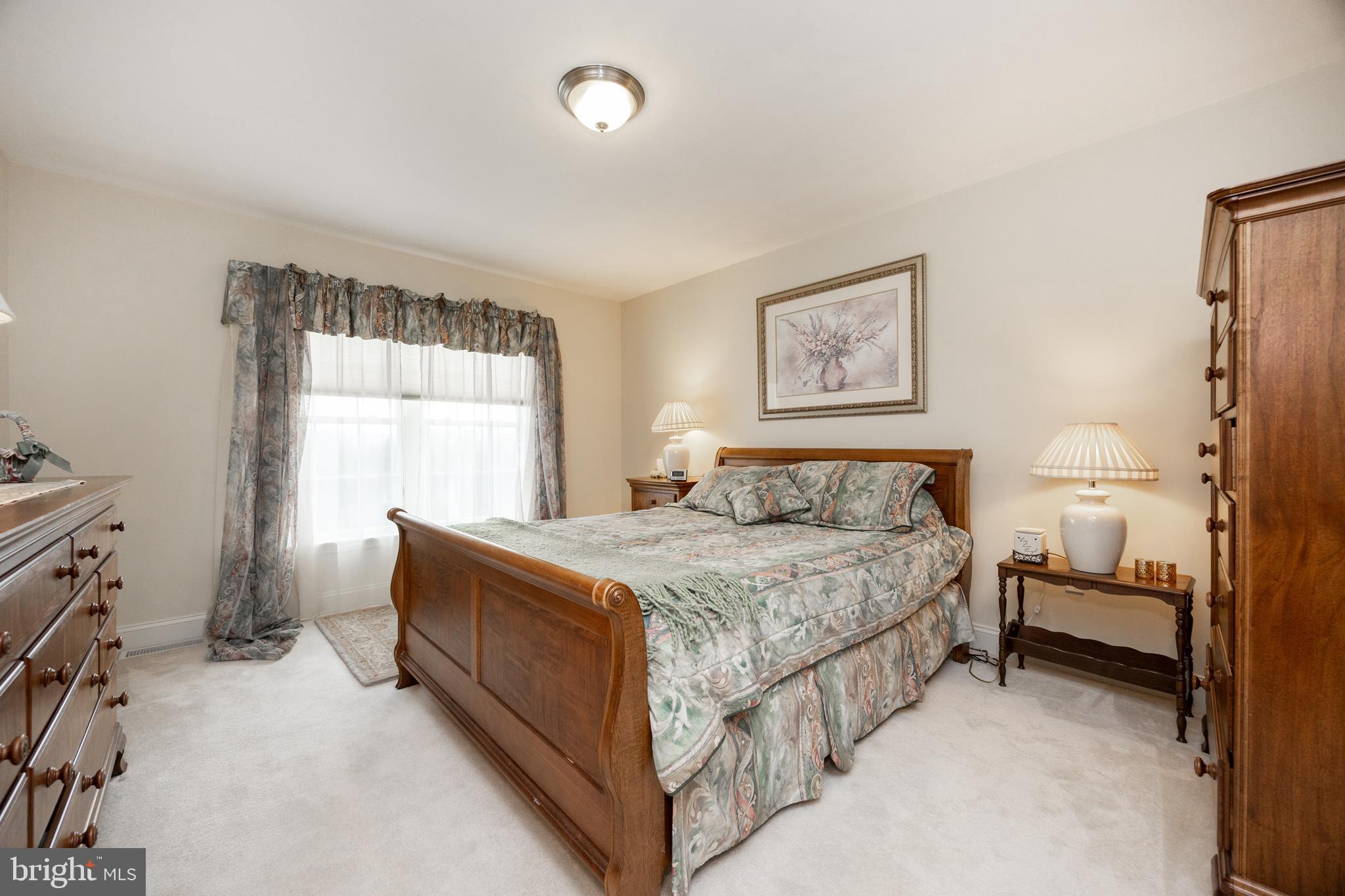 THE WOODS AT ROCK RAYMOND - Residential